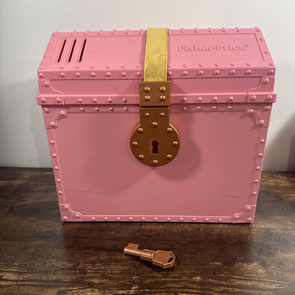 Vintage‎ Fisher Price Pink Plastic Treasure Chest Box with Lid HTF